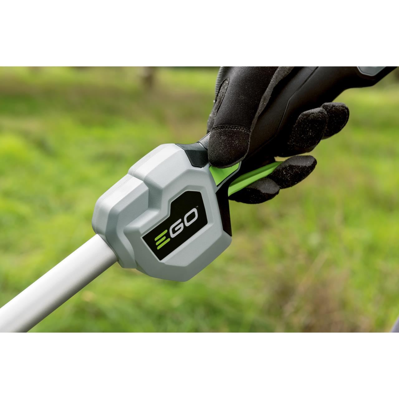 100001651 Akku-Rasentrimmer ST1510E ohne Akku / Ladegerät